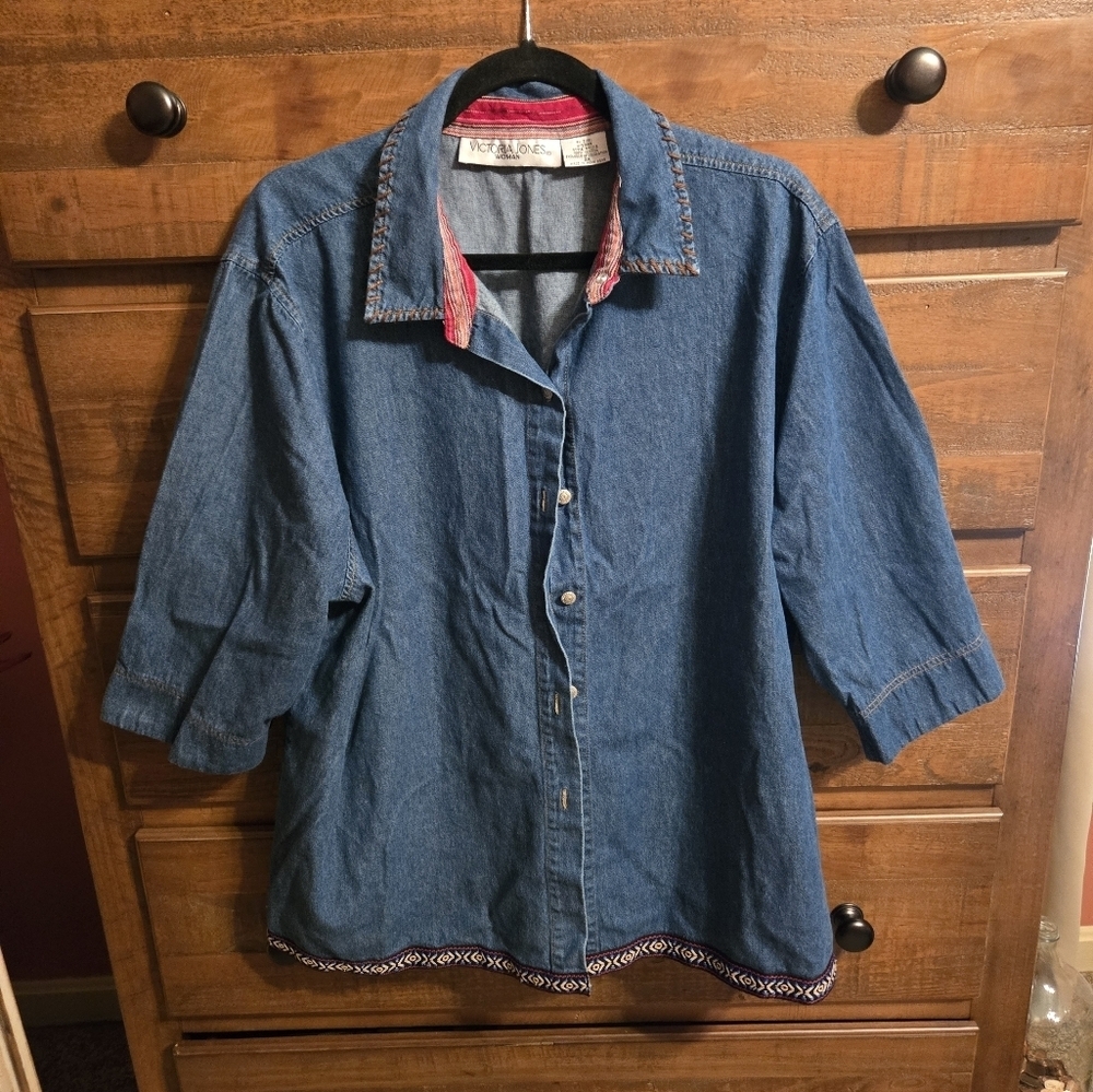 Victoria Jones Woman Blue Jean Shirt With Stitch Work. Size 2X